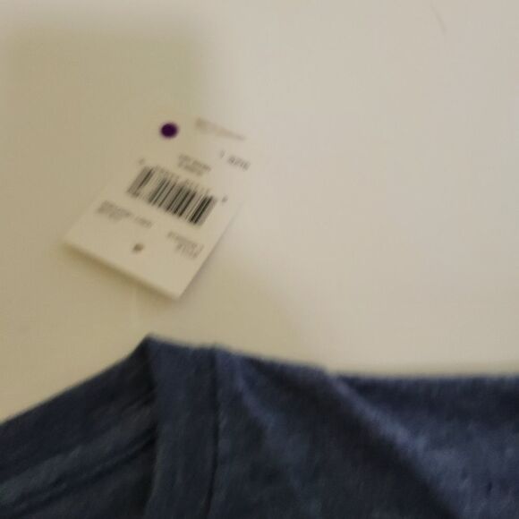 NEW L RUBIKS RUBIK CUBE COLORFUL GRAPHIC TSHIRT LARGE NWT - Picture 5 of 7